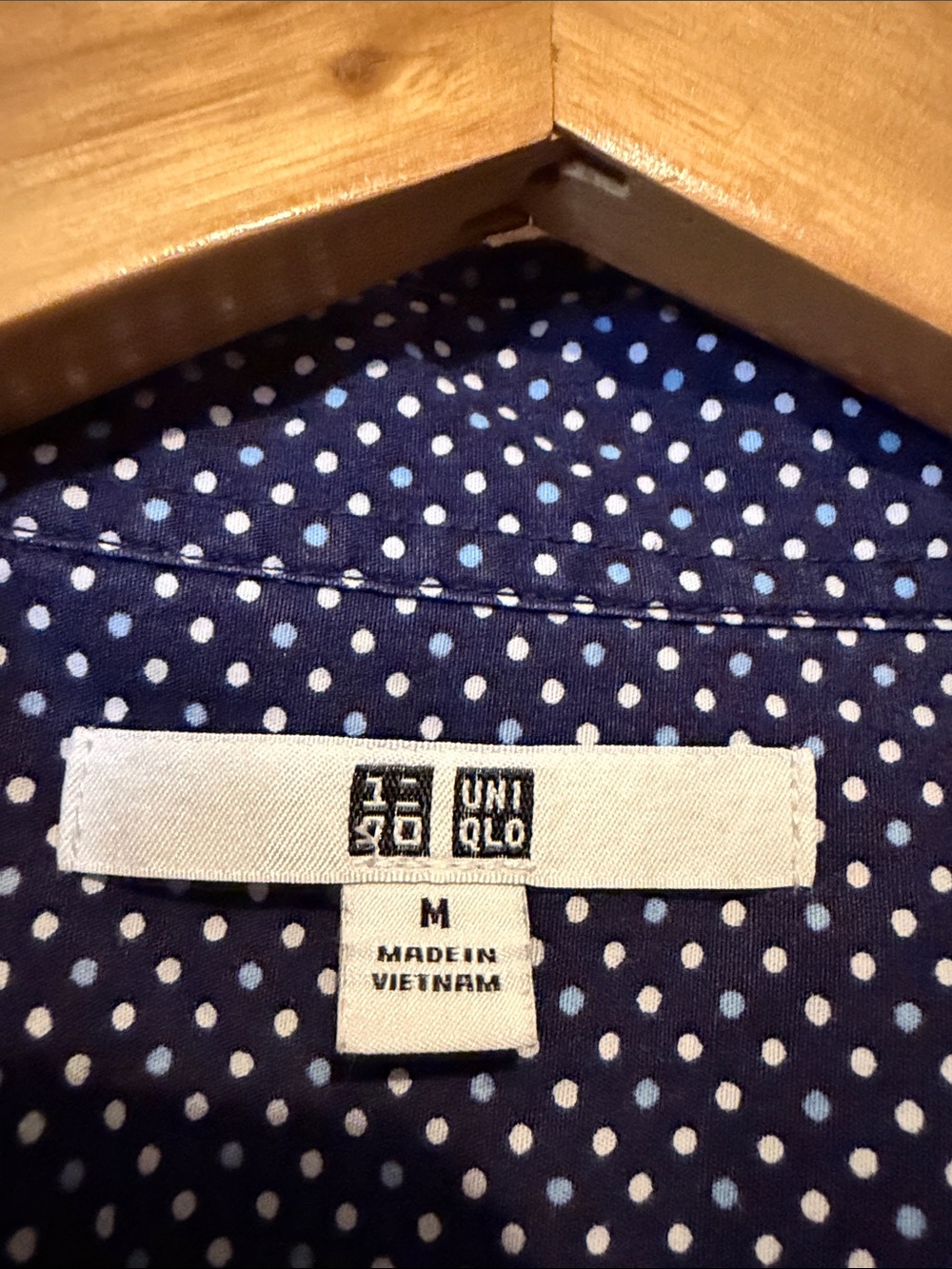 Uniqlo Navy Short-Sleeve Button-Down with White Micro Dot Print - Picture 2 of 7